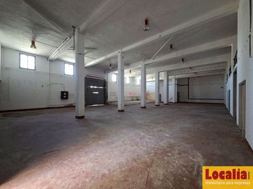 Nave industrial en venta en Camino Eras Santa Lucía 1 15