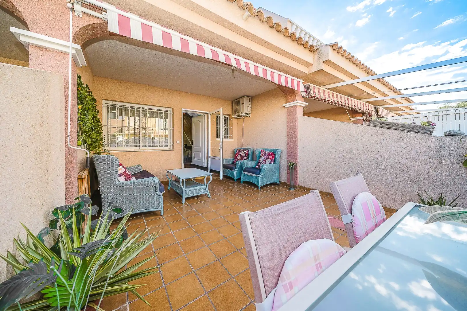 Detached homes for rent in Los Peñascos - El Salero - Los Imbernones