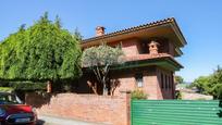 Exterior view of House or chalet for sale in Girona Capital  with Heating, Private garden and Terrace