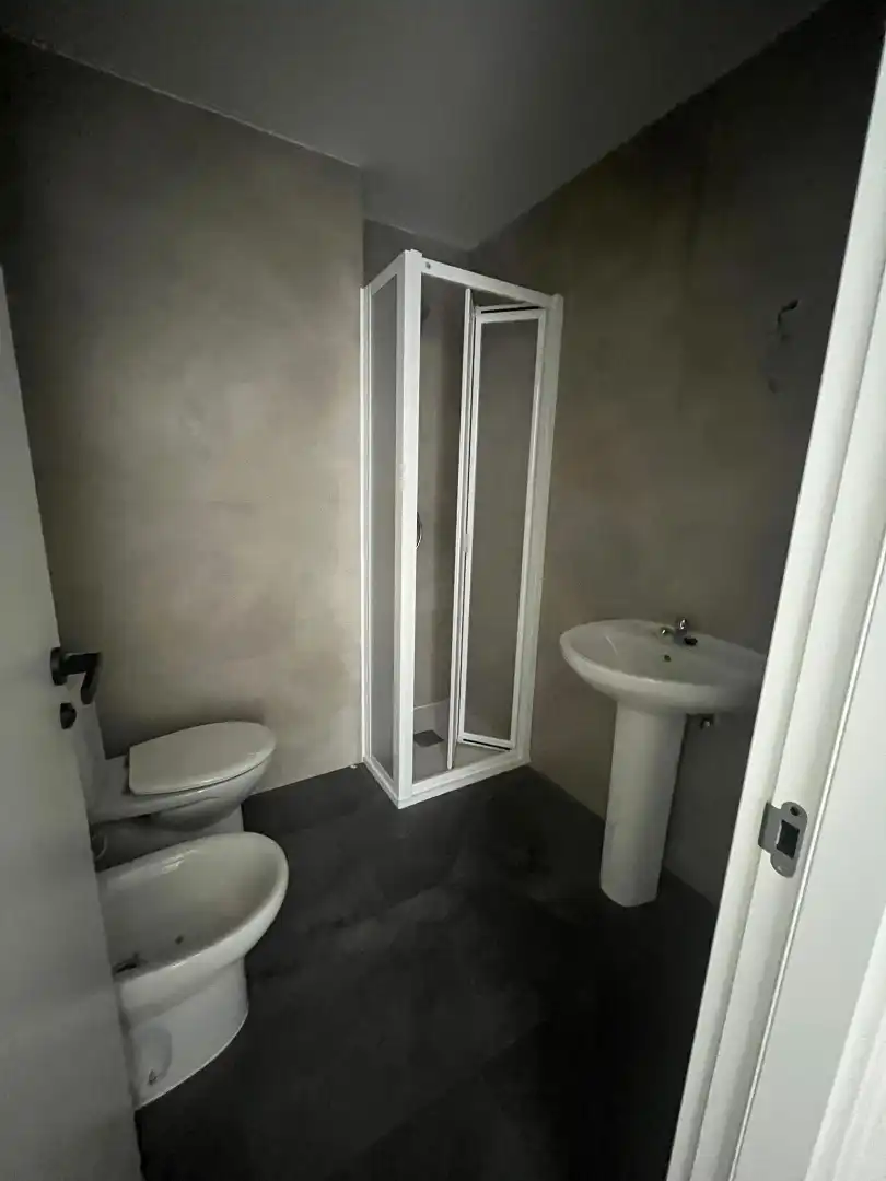 Baño de Ático en venta en Camarena con Aire acondicionado, Parquet y Terraza