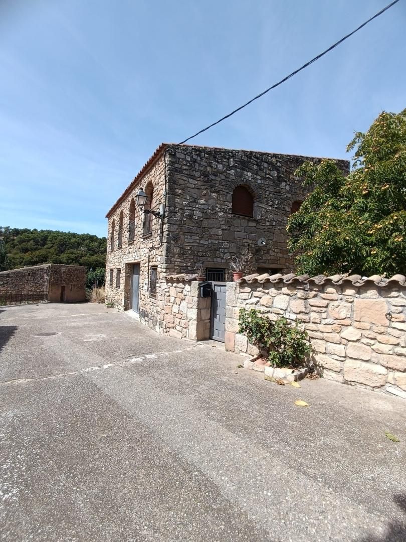 Exterior view of Country house to rent in Vallbona de Les Monges  with Heating
