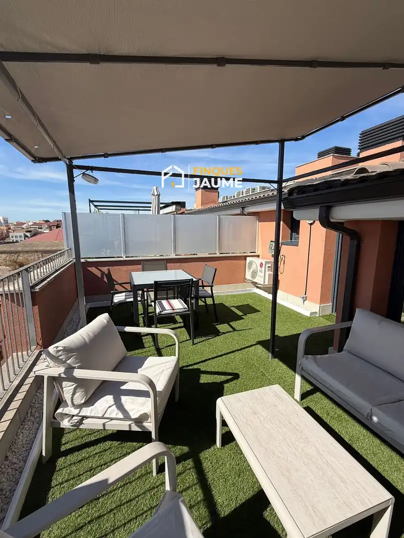 Dúplex amb ascensor en venda a SANT MARTÍ, imagen 3