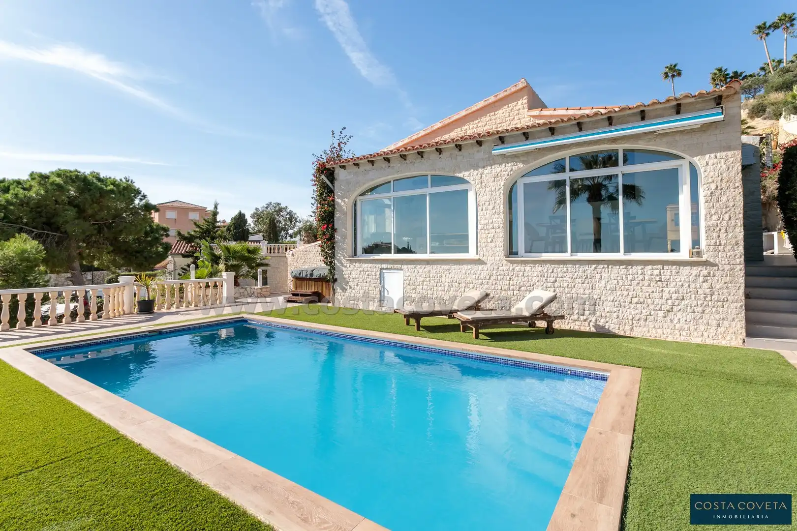 Swimming pool of Houses for sale in El Campello  with Air Conditioner, Private garden and Terrace