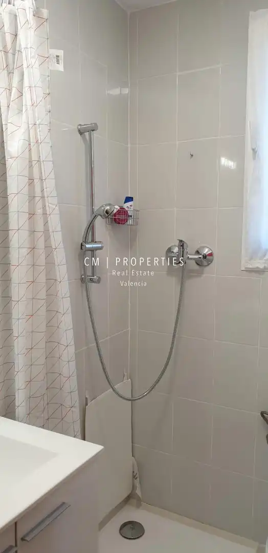 Dormitori de Casa o xalet de lloguer en Paterna amb Aire condicionat, Calefacció i Terrassa