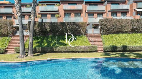 Casa de lujo de 309 m2 con piscina en venta en Sitges