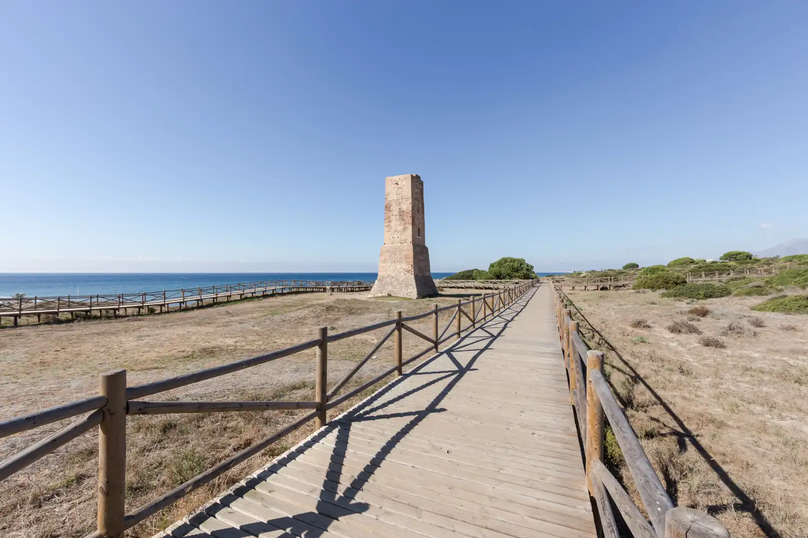 Außenansicht von Wohnung zum Verkauf in Marbella mit Klimaanlage, Heizung und Terrasse