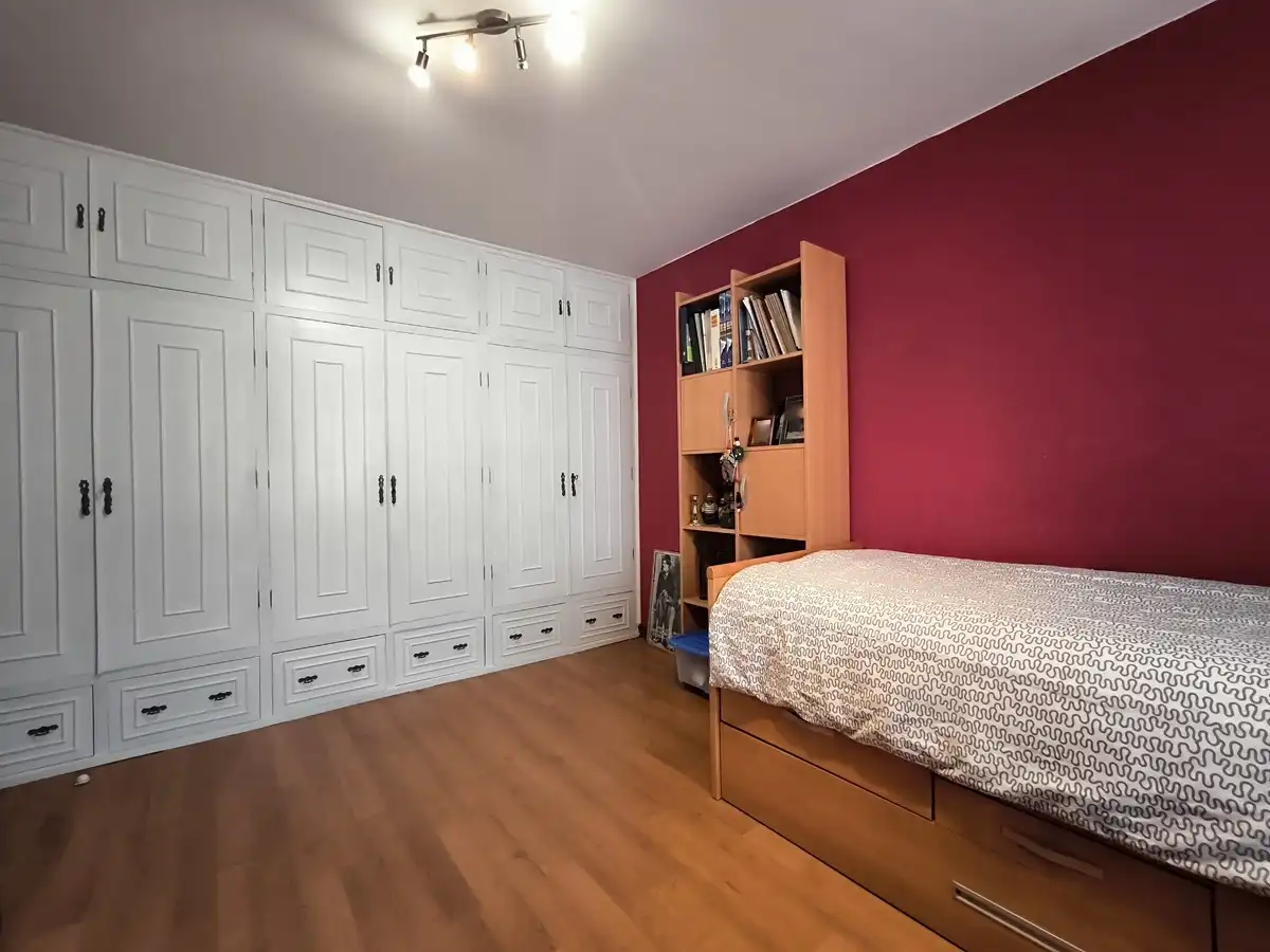 Schlafzimmer von Wohnung zum Verkauf in Vilagarcía de Arousa mit Heizung, Parkett und Abstellraum