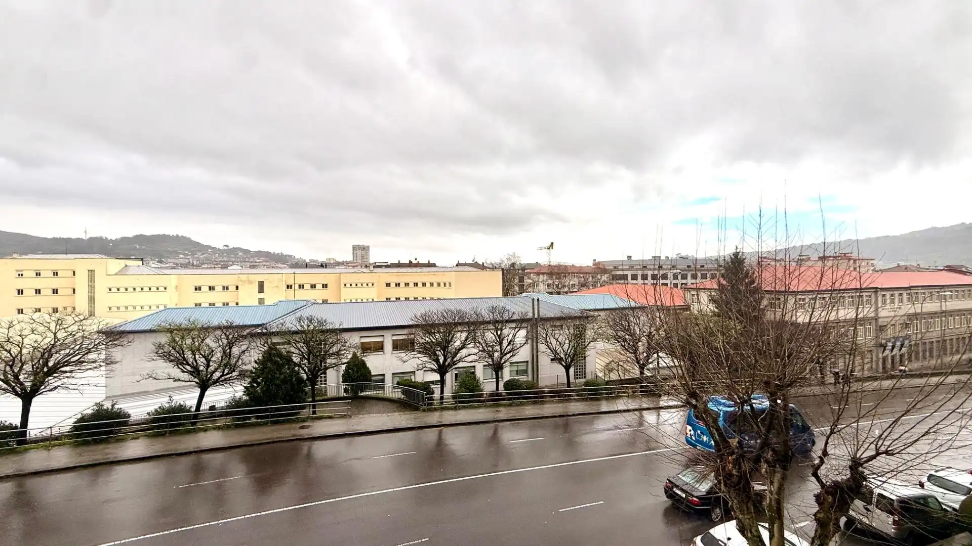 Vista exterior de Piso en venta en Ourense Capital  con Amueblado y Balcón