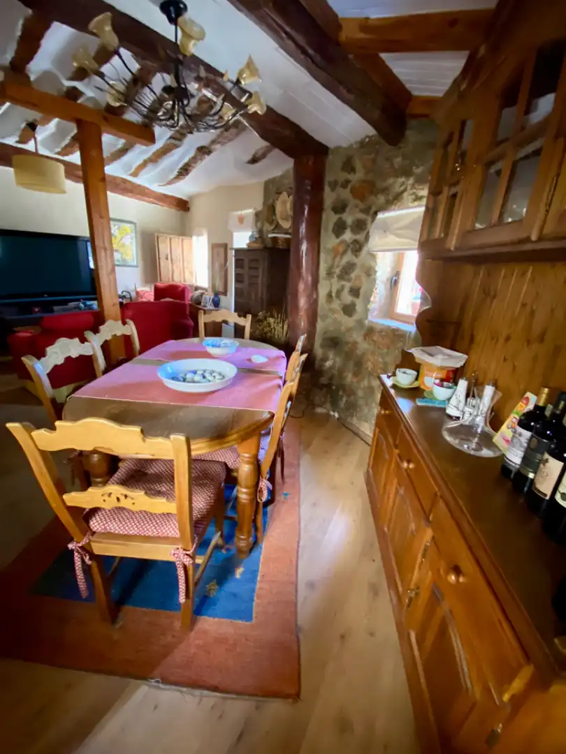 Country house zum Verkauf in Cifuentes