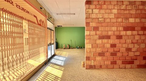 Perfil inversor: Edifici per habitatges al centre de Torelló, imatge 3
