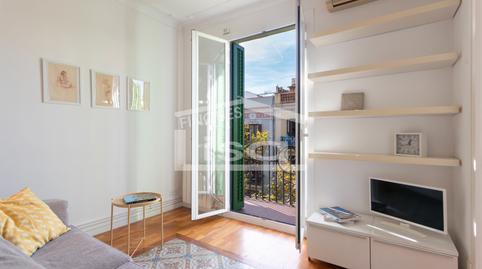 Foto 3 de Piso en venta en Carrer del Vallespir, Sants, Barcelona