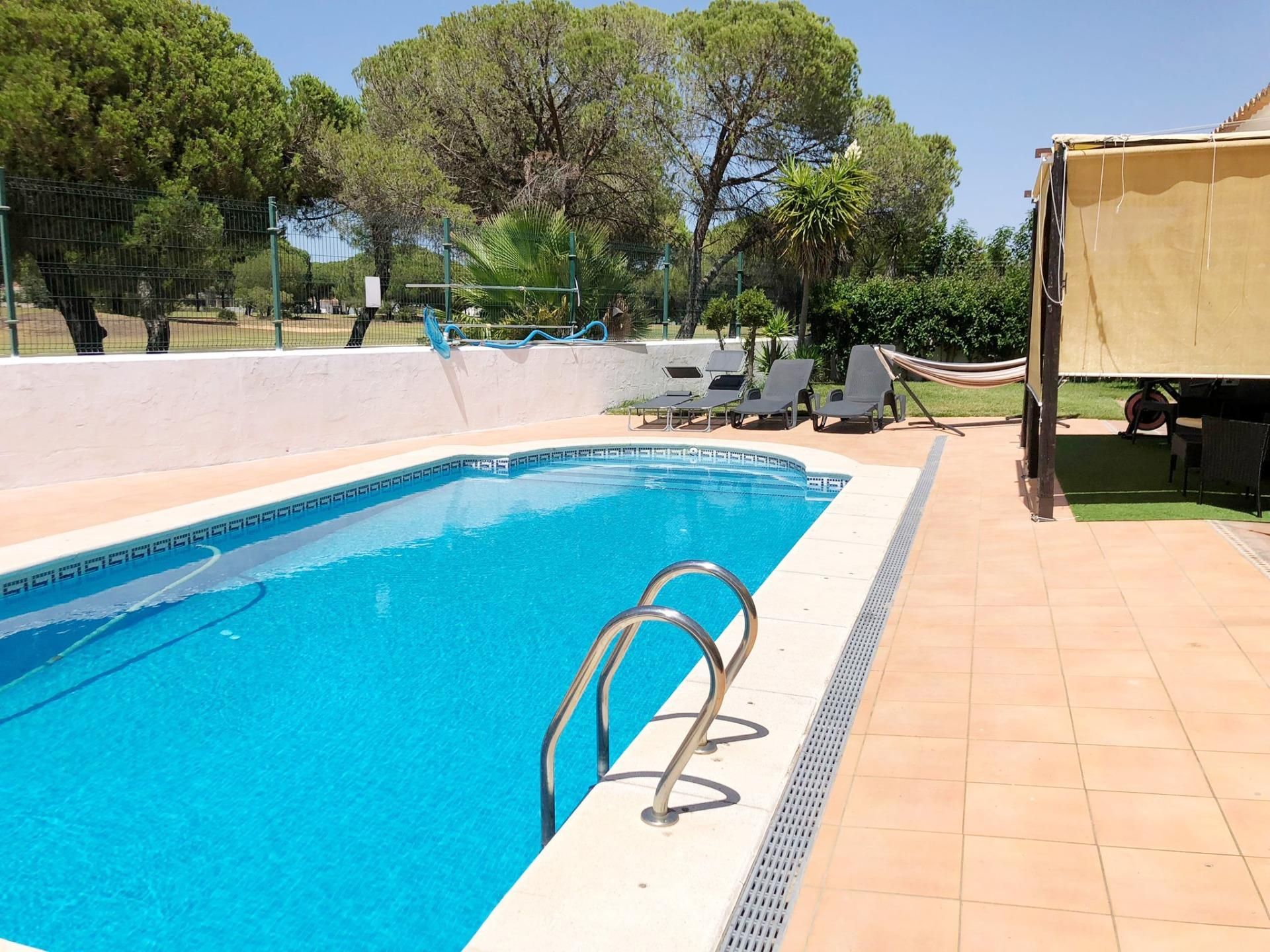 Piscina de Casa o chalet en venta en El Portil con Aire acondicionado, Jardín privado y Piscina