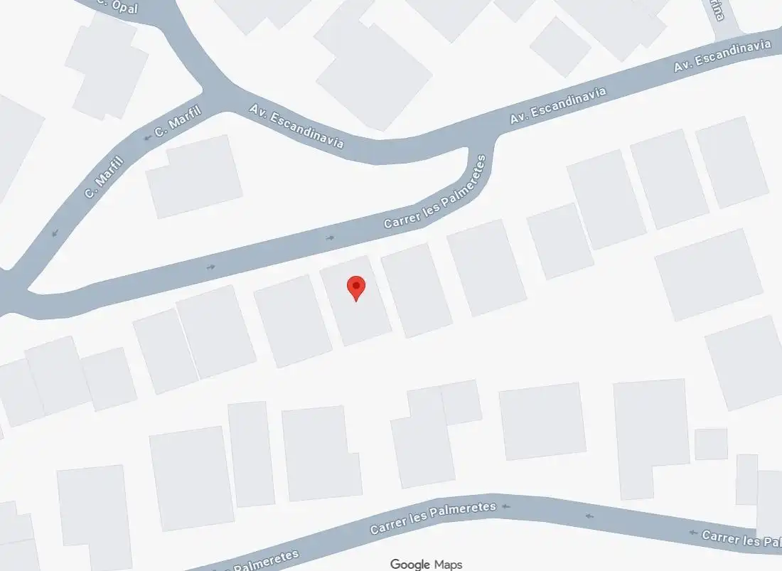 Vista exterior de Casa adosada en venda en L'Alfàs del Pi amb Jardí privat