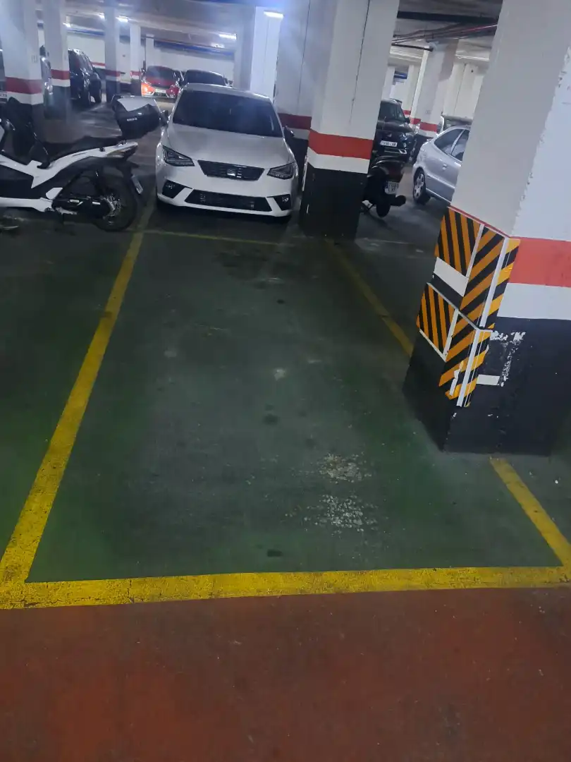 Aparcament de Garatge en venda en Barcelona