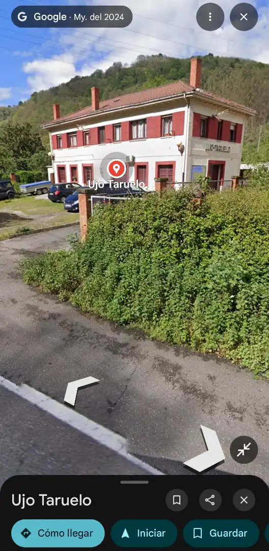 Casa o xalet en venda en Mieres (Asturias) amb Calefacció, Jardí privat i Parquet