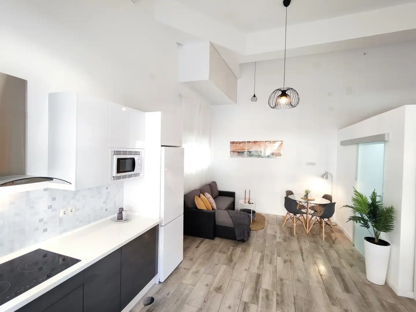 Wohnzimmer von Geschaftsraum zum Verkauf in Málaga mit Klimaanlage, Heizung und Möbliert