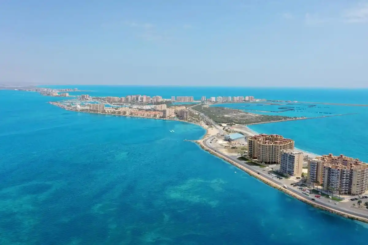 Apartments for sale in Playa de las Gaviotas - El Pedrucho