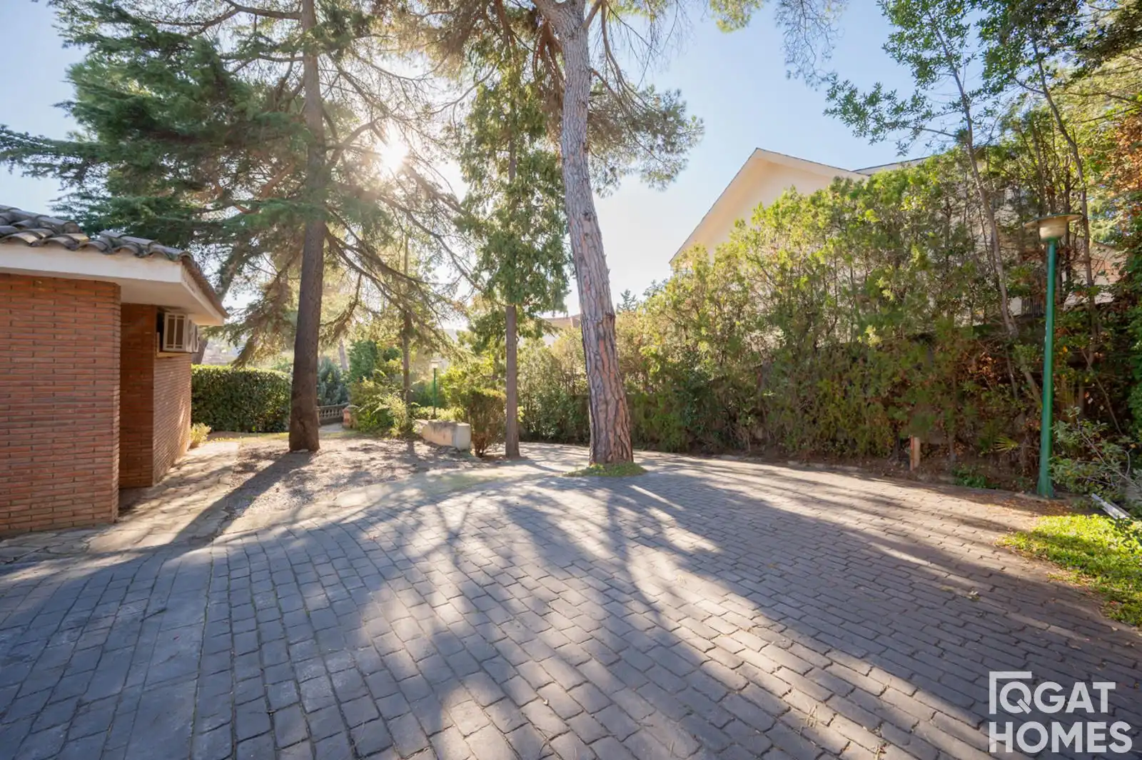 Garden of Houses for sale in Sant Cugat del Vallès  with Air Conditioner, Heating and Alarm