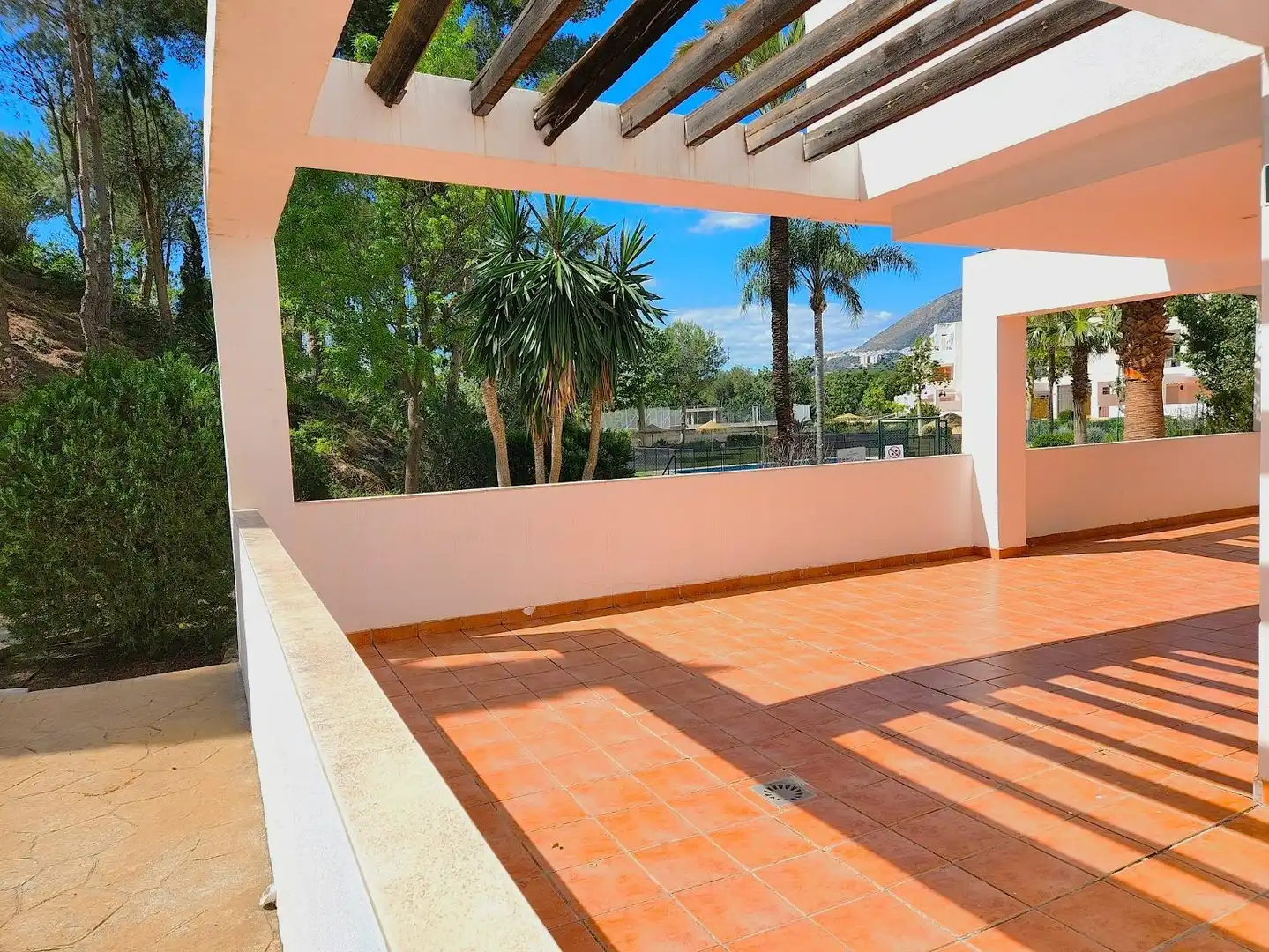 Terrace of Flat for sale in Benalmádena  with Air Conditioner, Heating and Private garden
