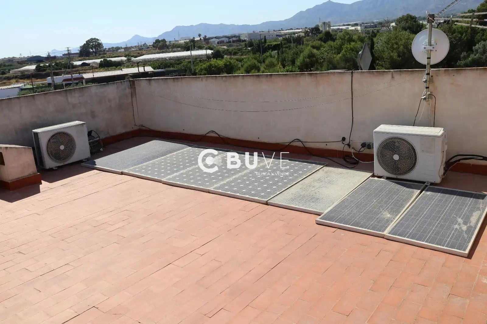 Terrassa de Casa o xalet en venda en Crevillent amb Aire condicionat, Traster i Piscina