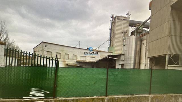 Nave industrial en Venta en Calle VAGON en Tielmes