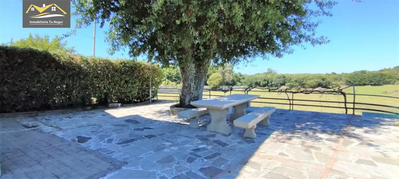 Casa con piscina en venta en Amoeiro, imagen 24