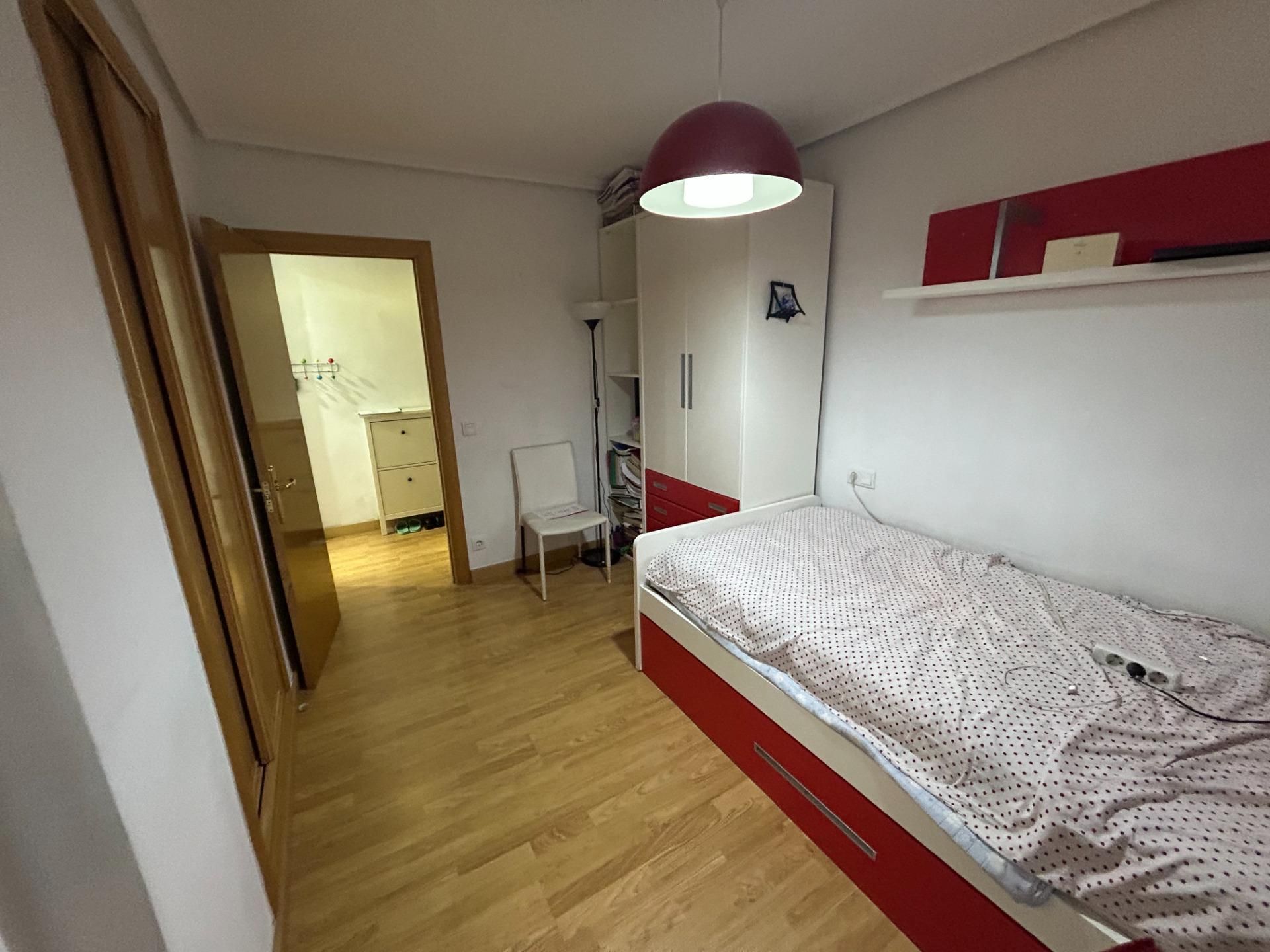 Bedroom of Flat for sale in Salamanca Capital  with Heating, Terrace and Balcony