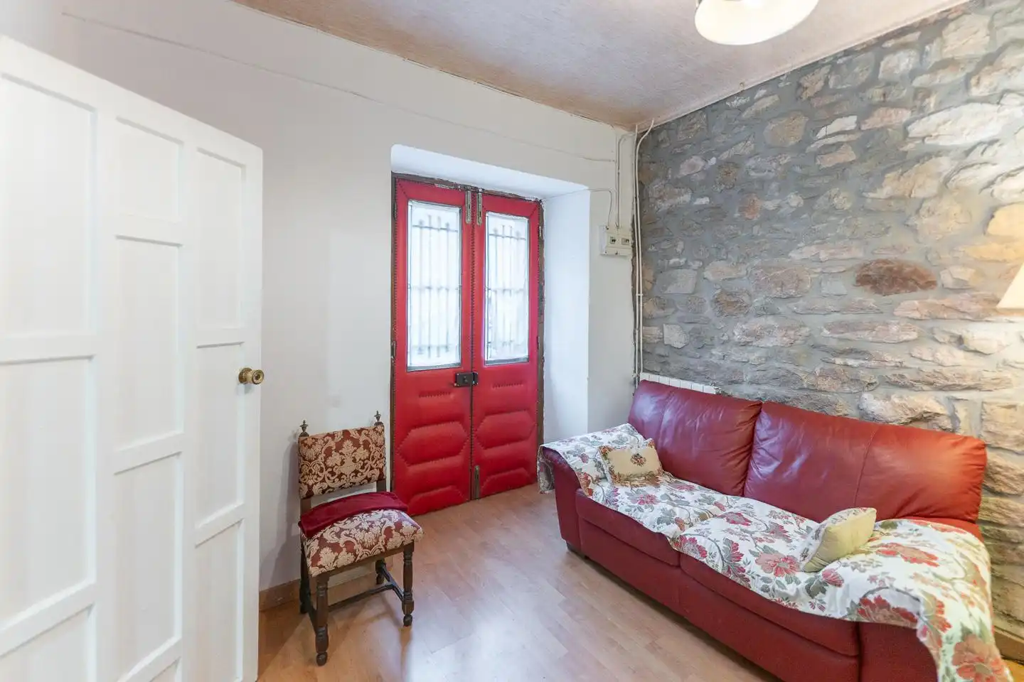 Casa adosada en venta en Somiedo con Calefacción, Jardín privado y Terraza