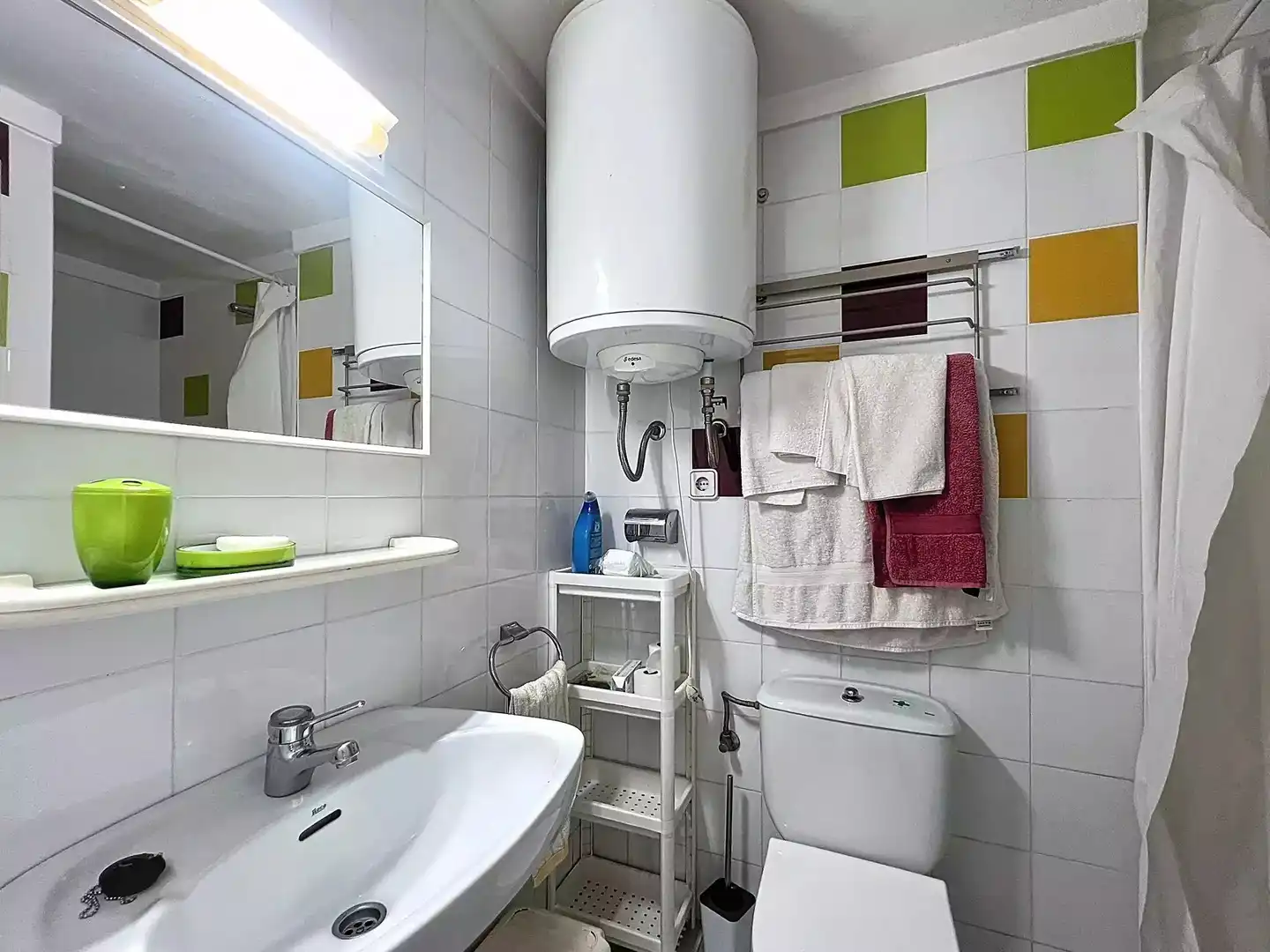 Bany de Apartament en venda en Empuriabrava amb Terrassa i Balcó