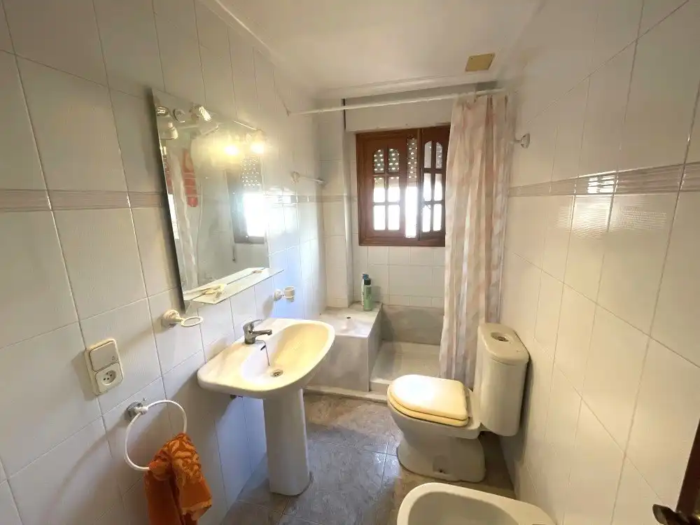 Baño de Casa adosada en venta en Rojales con Terraza y Balcón