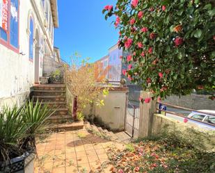 Vista exterior de Casa o xalet en venda en Santiago de Compostela 