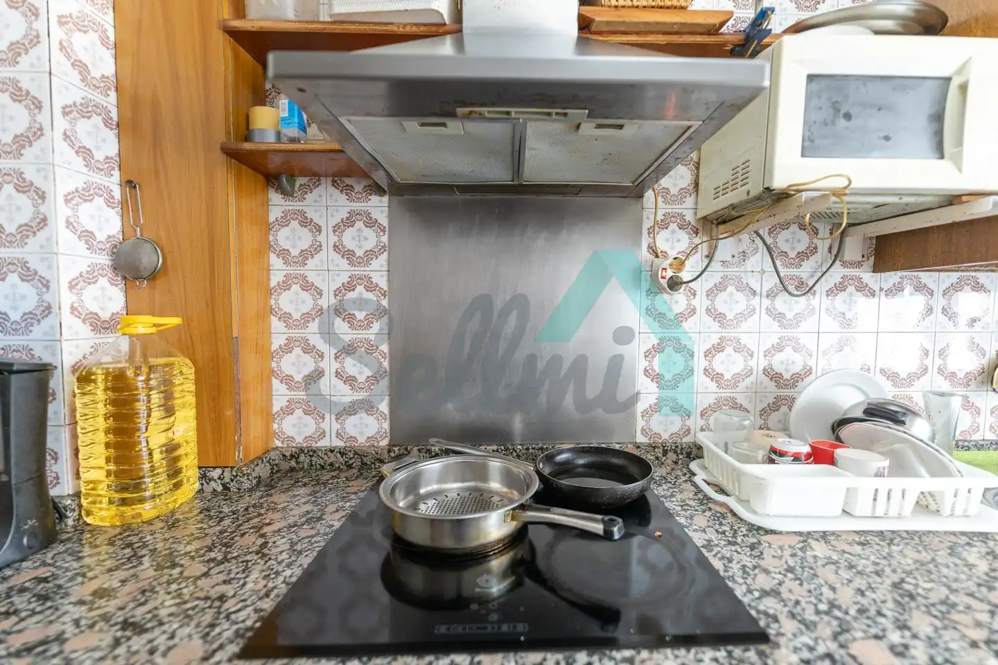 Cuina de Pis en venda en Oviedo  amb Calefacció, Parquet i Terrassa