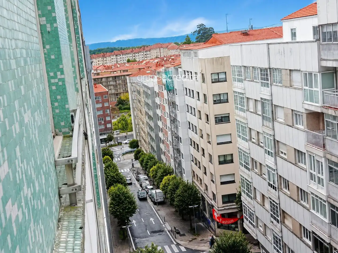 Vista exterior de Piso en venta en Santiago de Compostela  con Calefacción y Parquet