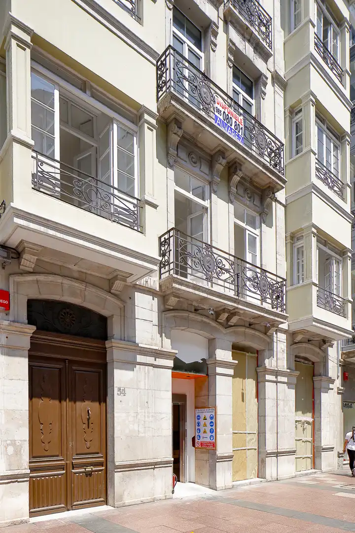 Piso con terraza en alquiler en Oviedo - URIA 54, imagen 4