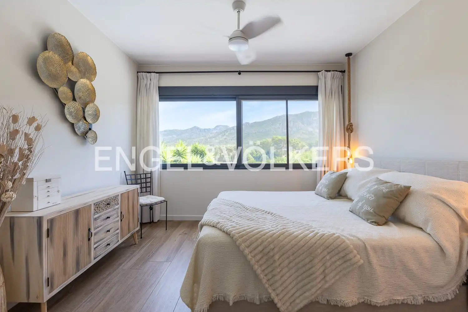Habitación de Casa o chalet en venta en Carcaixent con Aire acondicionado, Calefacción y Jardín privado