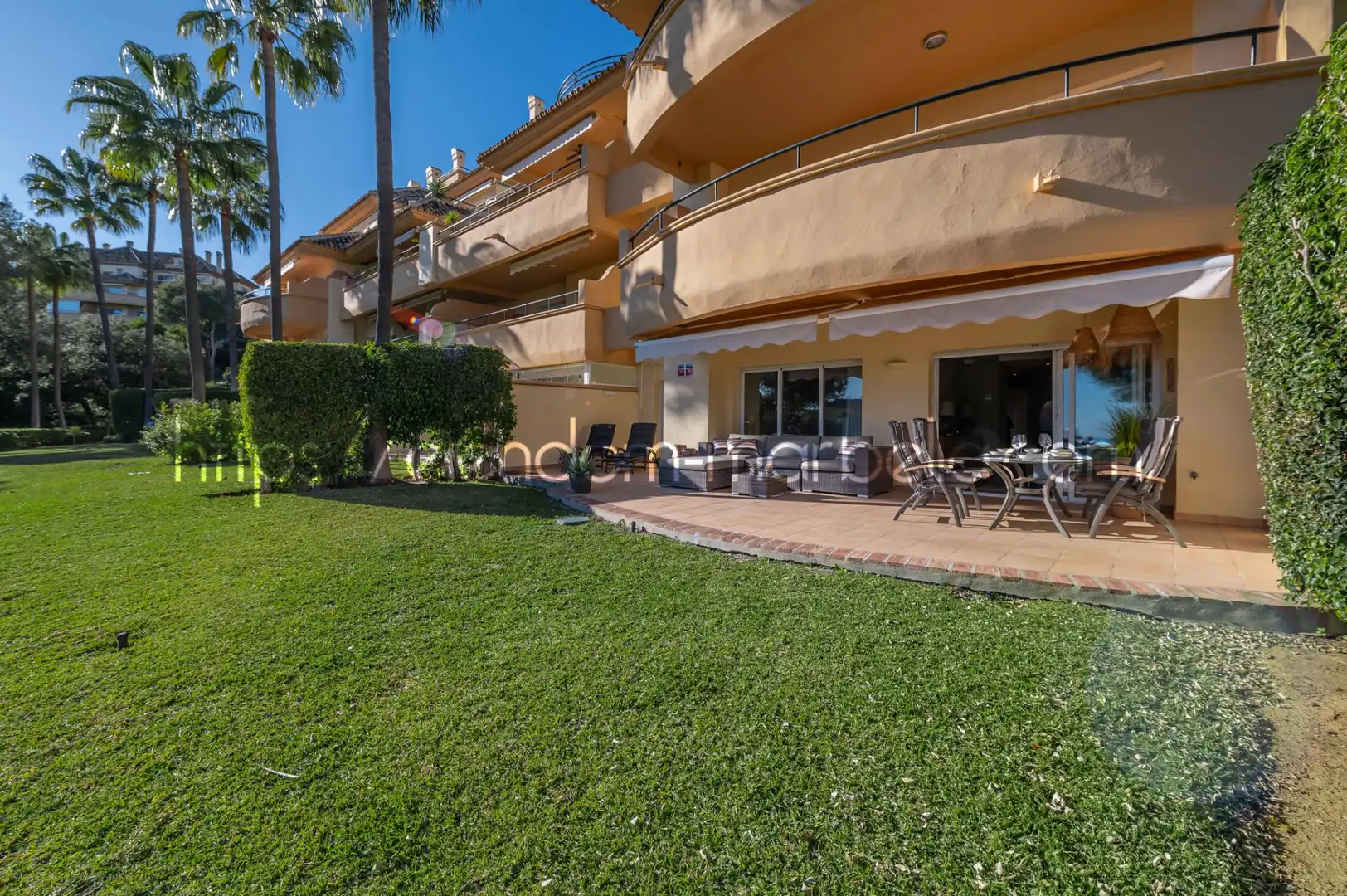 Planta baixa en venda a Avenida Giuseppe Filippa, Elviria