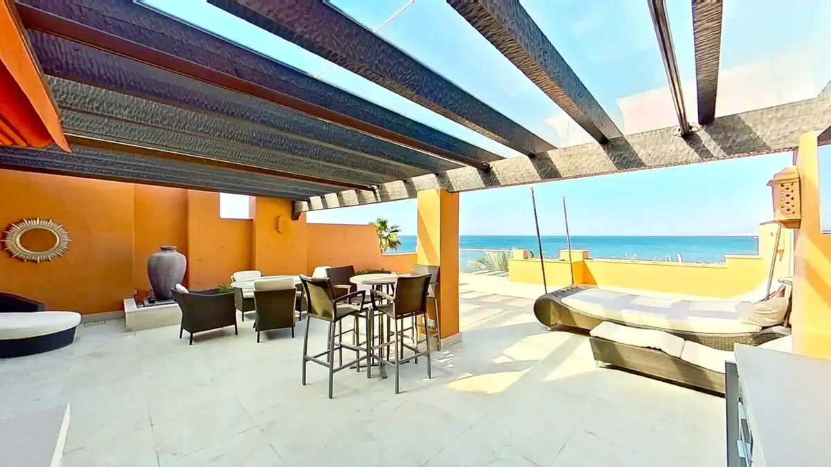 Terraza de Ático en venta en Marbella con Aire acondicionado, Terraza y Sauna