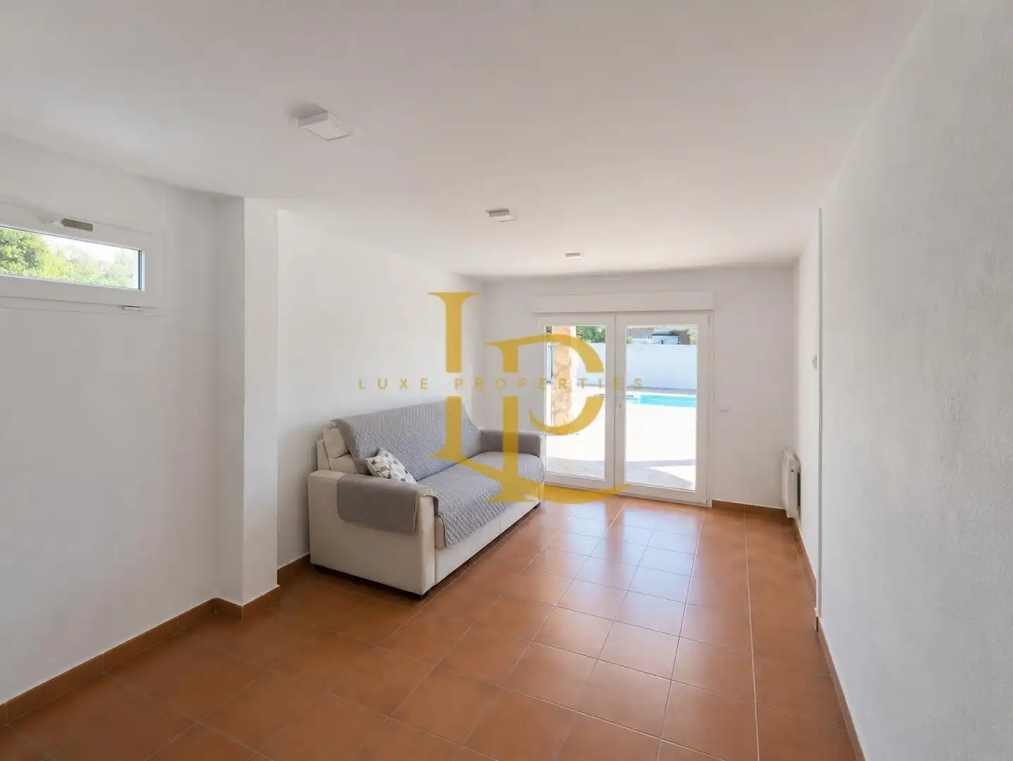 Sala de estar de Casa o chalet en venta en El Casar con Aire acondicionado, Jardín privado y Terraza