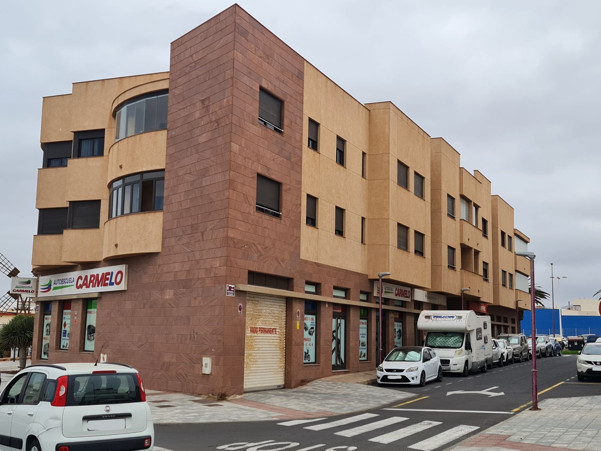 Vista exterior de Local en venta en Puerto del Rosario
