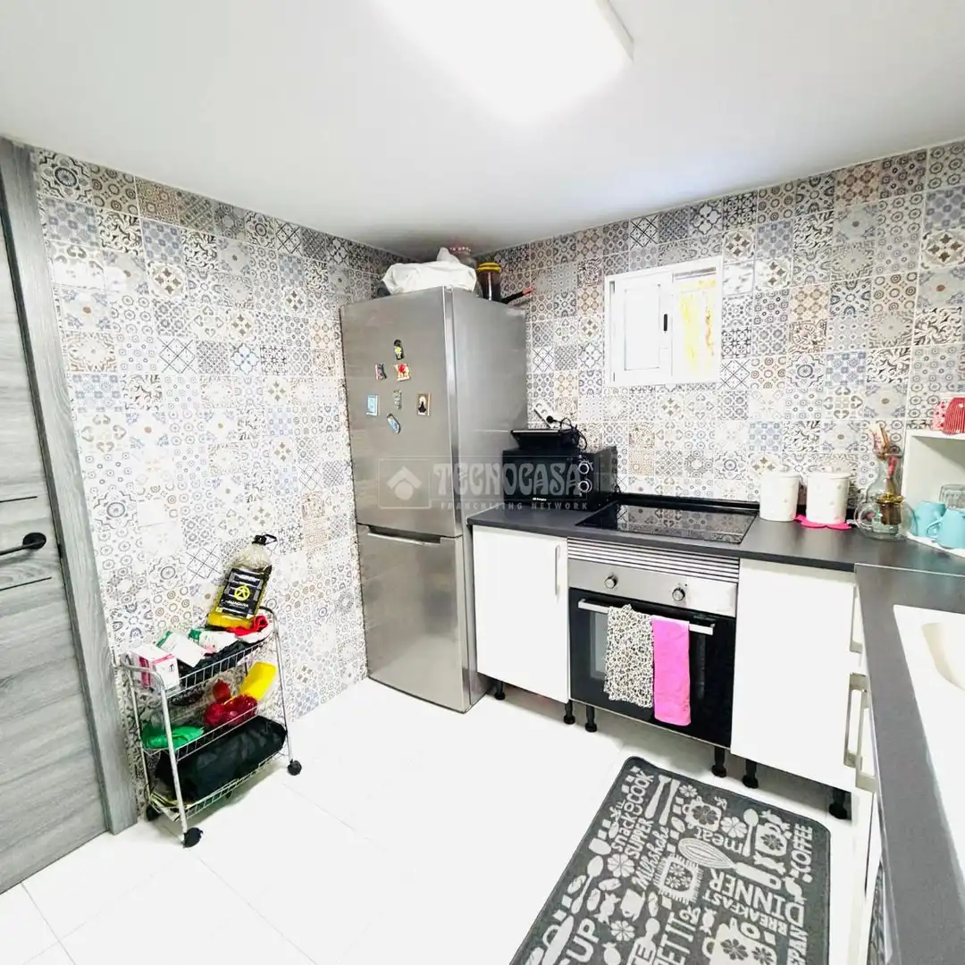 Cocina de Casa o chalet en venta en Colmenar de Oreja con Aire acondicionado, Calefacción y Jardín privado