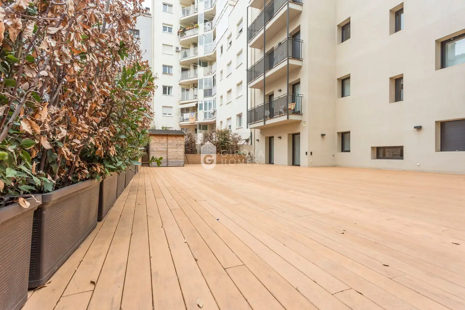 Terrasse von Wohnungen zum Verkauf in Girona mit Klimaanlage, Heizung und Terrasse