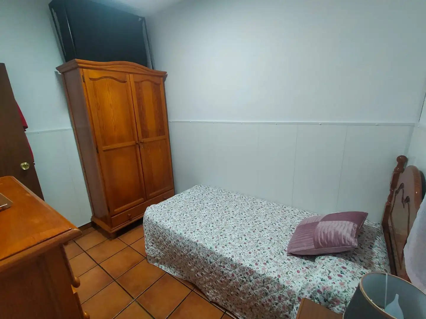 Dormitori de Pis de lloguer en La Línea de la Concepción amb Moblat