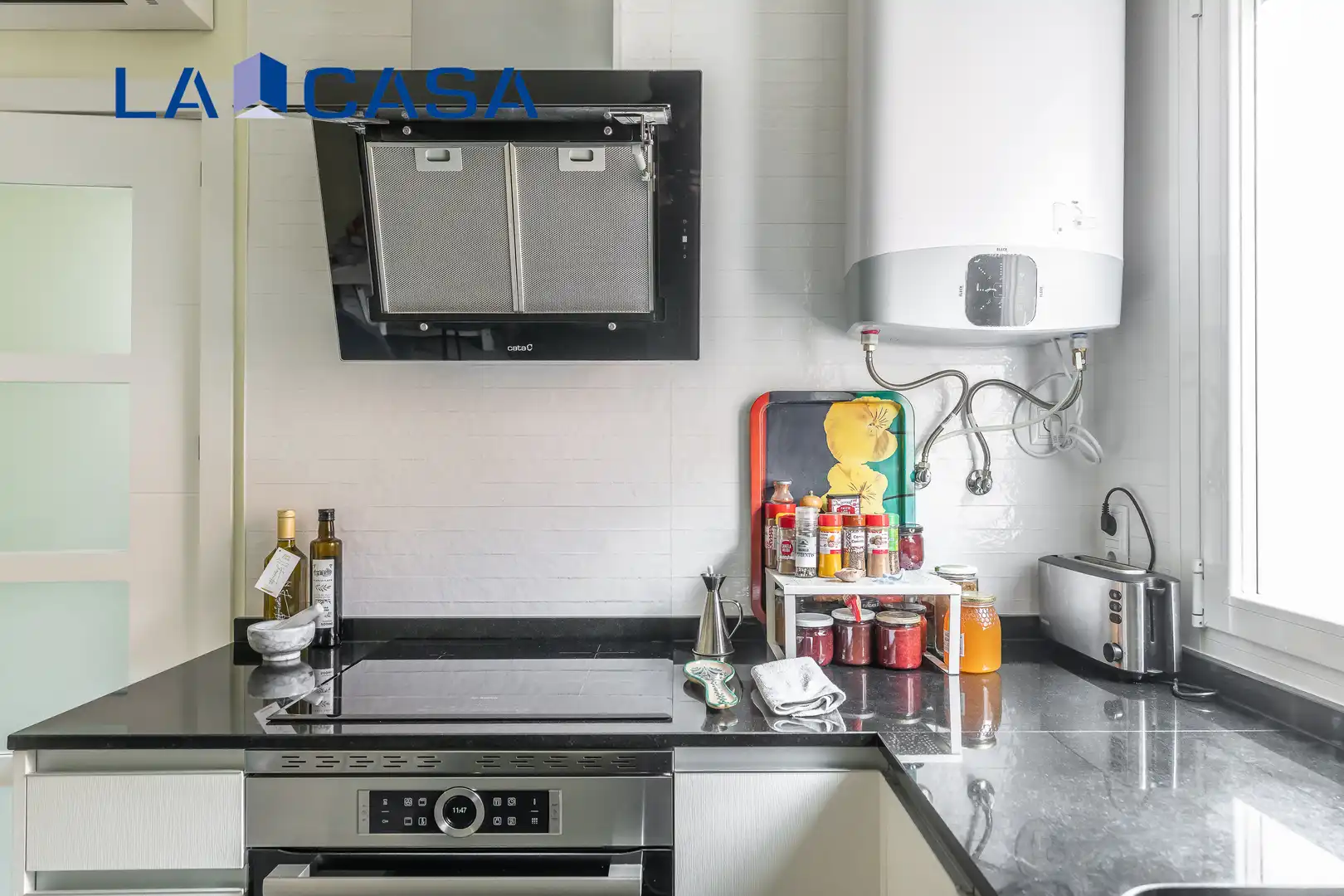 Cocina de Piso en venta en Madrid con Calefacción