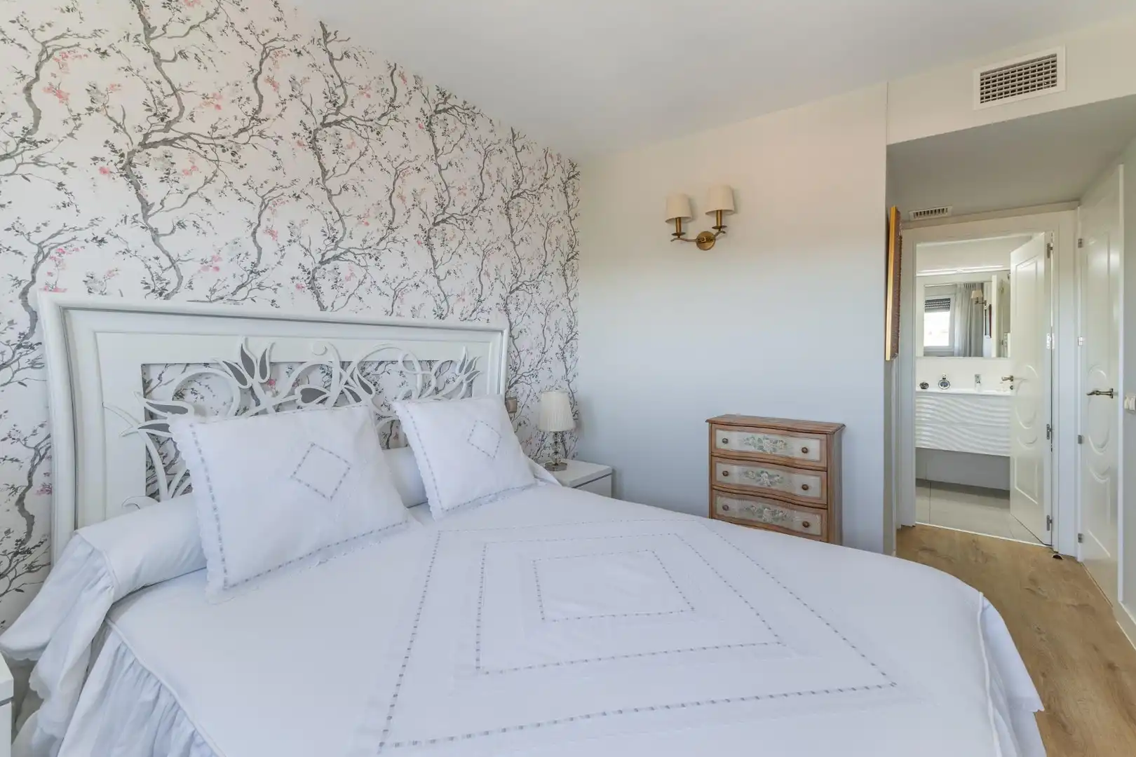 Habitación de Piso en venta en Madrid con Aire acondicionado, Calefacción y Terraza
