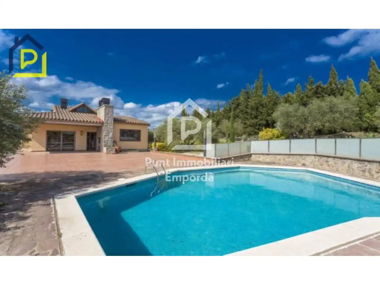 Piscina de Casa o chalet en venta en Sant Climent Sescebes con Calefacción, Jardín privado y Terraza
