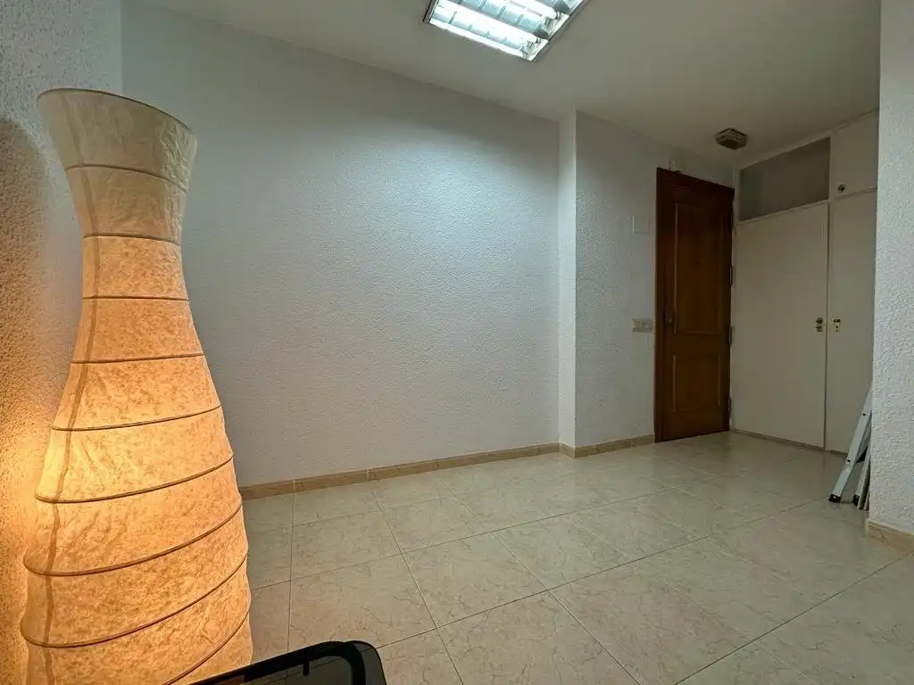 Oficina de alquiler en Centro