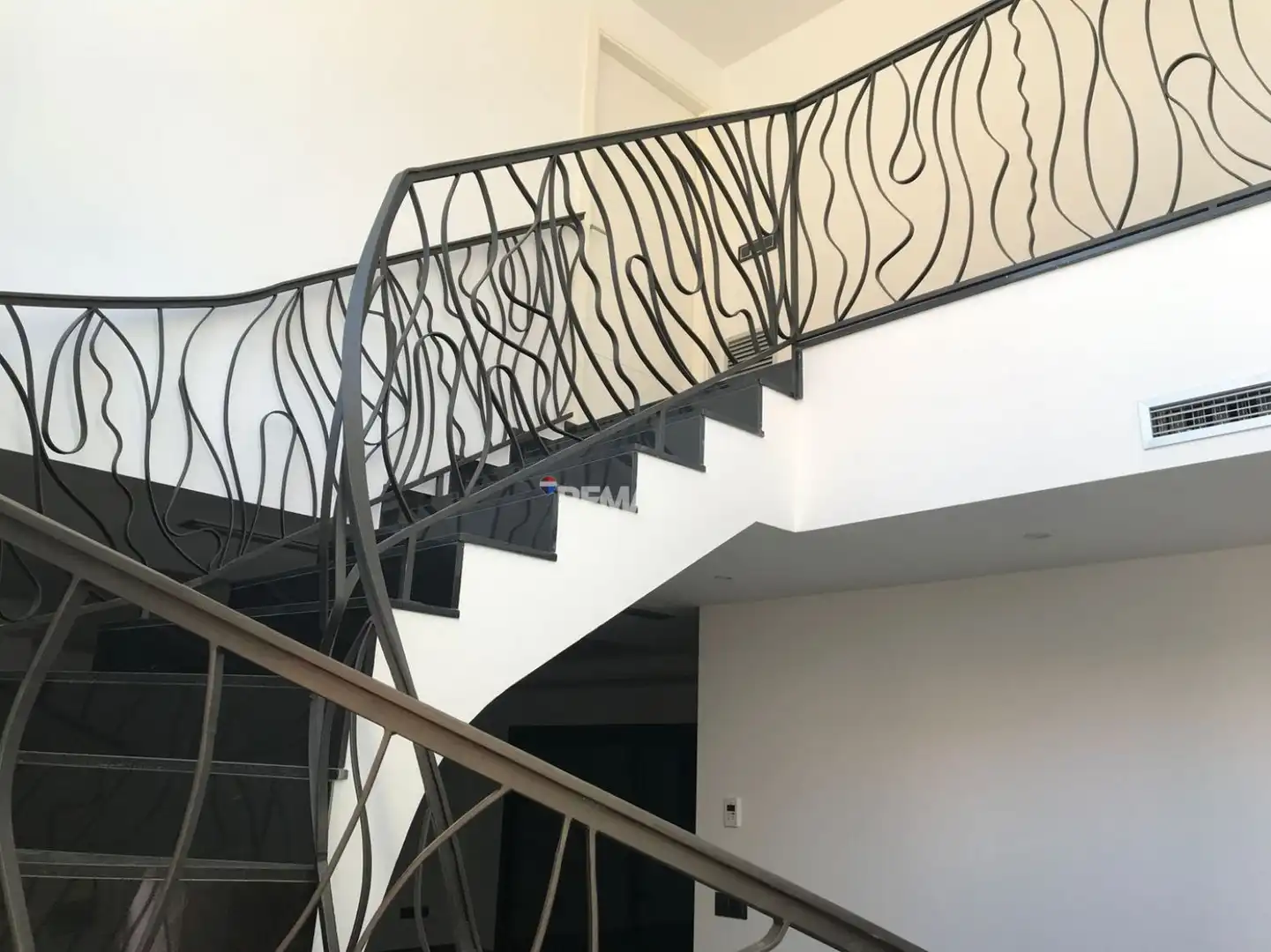 Detached house with terrace for sale in Calle Cap Ponent, imagen 4