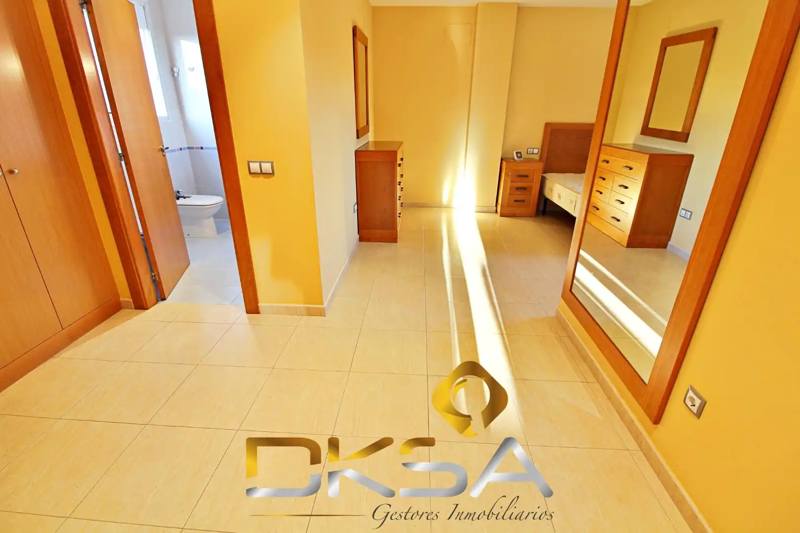 Habitación de Casa o chalet en venta en Castellón de la Plana / Castelló de la Plana con Aire acondicionado, Jardín privado y Terraza