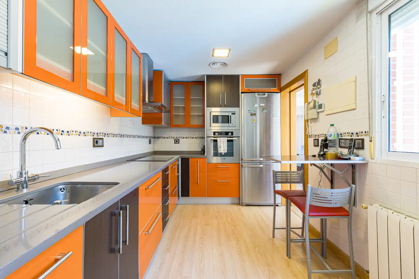 Cocina de Casa adosada en venta en Murcia con Aire acondicionado, Parquet y Terraza