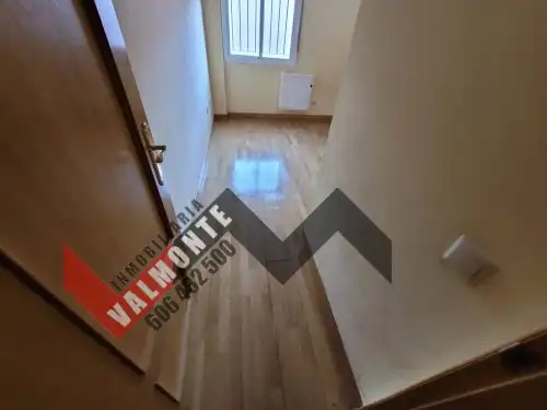 Dormitori de Pis en venda en Fuensalida amb Calefacció i Terrassa